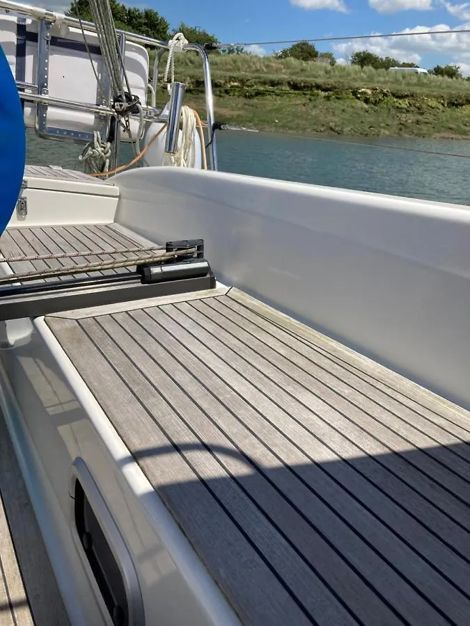 Entire Boat At St Katherine Docks 2 Available Select Using Room Options London